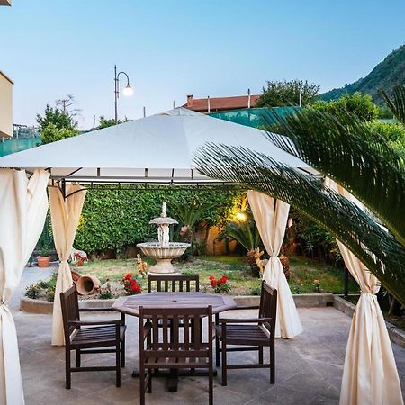 Emily'S Home Sorrento Luaran gambar