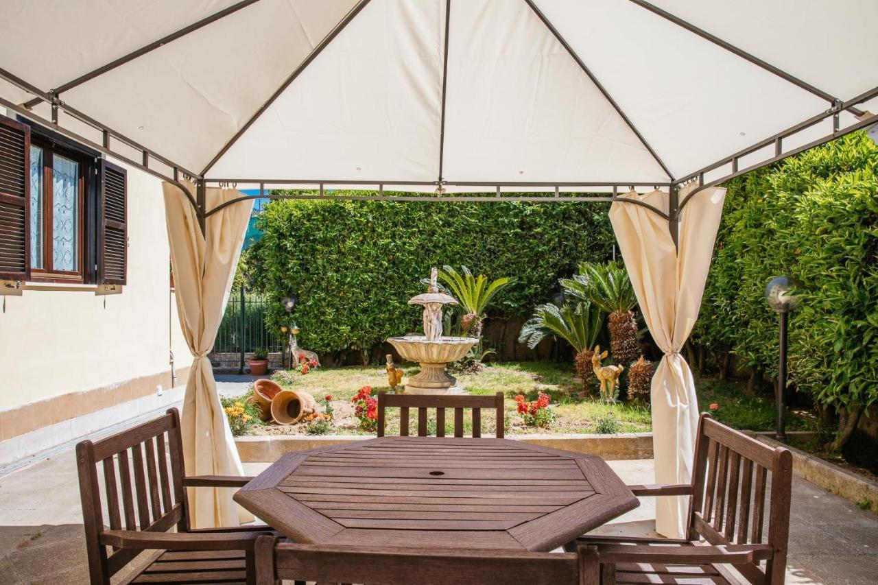 Emily'S Home Sorrento Luaran gambar